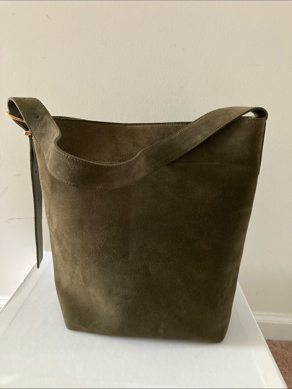 Madewell The Essential Bucket Tote